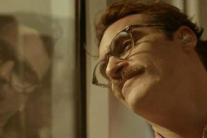 Allein wegen Corona? Mit diesen zehn Filmen, darunter "Her" mit Joaquin Phoenix (Bild), besiegt man die Einsamkeit.