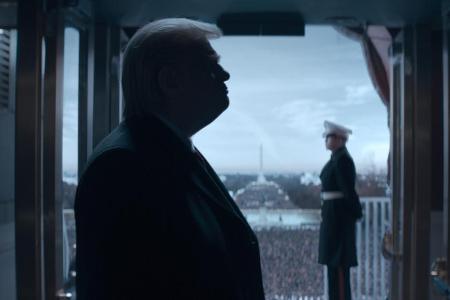 Eine unverwechselbare Silhouette: Brendan Gleeson als Donald Trump in 