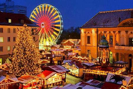 Der Striezelmarkt, Dresdens berühmter Weihnachtsmarkt, ist abgesagt Der Striezelmarkt, Dresdens berühmter Weihnachtsmarkt, ist abgesagt