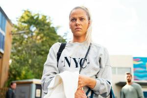 "Alles was zählt": Marie erkennt, dass sie jetzt völlig alleine dasteht