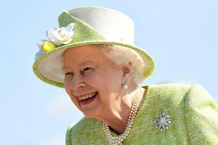 Queen Elizabeth II. ist seit 1947 mit Prinz Philip verheiratet. Queen Elizabeth II. ist seit 1947 mit Prinz Philip verheiratet.