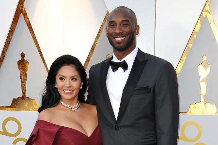 Kobe Bryant und seine Ehefrau Vanessa lernten sich 1999 kennen. Kobe Bryant und seine Ehefrau Vanessa lernten sich 1999 kennen.