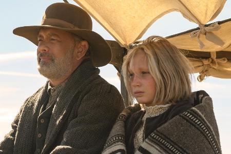 Tom Hanks und Helena Zengel in Tom Hanks und Helena Zengel in