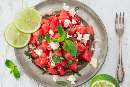 Wassermelone erfrischt bei heißen Temperaturen. Wassermelone erfrischt bei heißen Temperaturen.