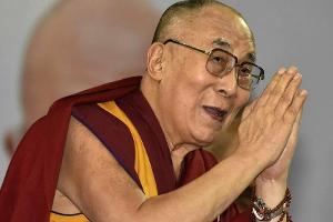 "Freut sich wie ein Kind": Das liebt der Dalai Lama an seinen Uhren