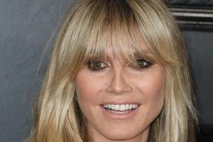 Auch Topmodel Heidi Klum passt nicht in jede Hose