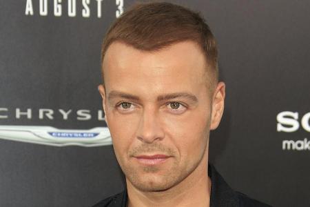 Joey Lawrence hat seine zweite Scheidung vor der Brust. Joey Lawrence hat seine zweite Scheidung vor der Brust.