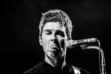 Noel Gallagher trägt aus Prinzip keine Maske. Noel Gallagher trägt aus Prinzip keine Maske.