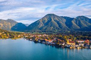 Ausflug zum Tegernsee: Zwischen Promitrubel und bayerischer Urigkeit