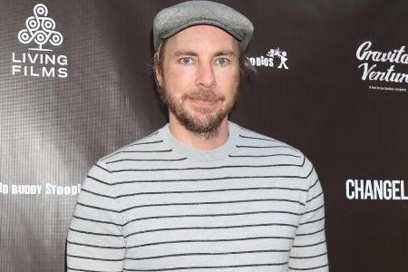 Dax Shepard kämpft erneut gegen ein Suchtproblem. Dax Shepard kämpft erneut gegen ein Suchtproblem.