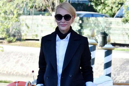 Cool, cooler, Cate Blanchett in Venedig. Cool, cooler, Cate Blanchett in Venedig.