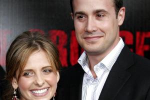 Sarah Michelle Gellar feiert 18. Hochzeitstag mit Freddie Prinze Jr.