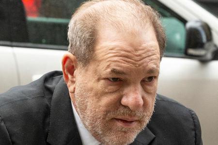 Harvey Weinstein wird wohl den Rest seines Lebens hinter Gittern verbringen. Harvey Weinstein wird wohl den Rest seines Lebens hinter Gittern verbringen.