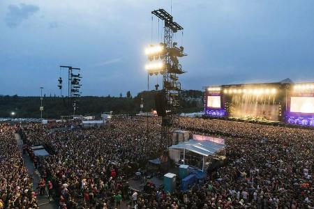 Die Festivals Rock am Ring und Rock im Park fallen 2020 ins Wasser. Die Festivals Rock am Ring und Rock im Park fallen 2020 ins Wasser.