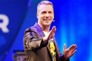 Oliver und Amira Pocher bekommen eigene Late-Night-Show
