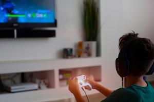 Ab wann werden Computer und Konsole für Kinder gefährlich?