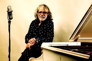 Die Rente kann warten: Helge Schneider ist mit neuer Musik zurück