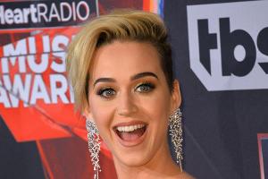 Katy Perry zeigt ihren After-Baby-Body