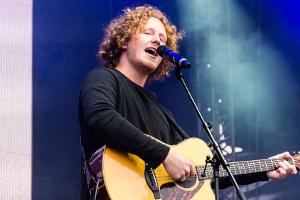 Michael Schulte wird zum zweiten Mal Vater