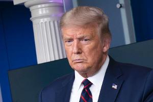 Facebook und Twitter greifen hart gegen Donald Trump durch