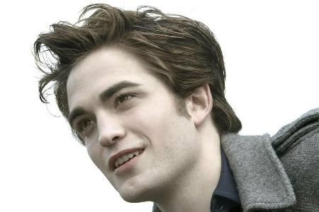 Robert Pattinson spielt in der Verfilmung der Robert Pattinson spielt in der Verfilmung der