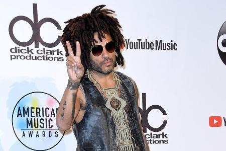 Lenny Kravitz auf dem roten Teppich.