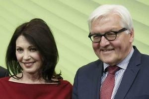 Der Bundespräsident gratuliert Iris Berben zum Geburtstag
