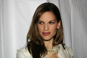 Hilary Swank dankt den Streaminganbietern