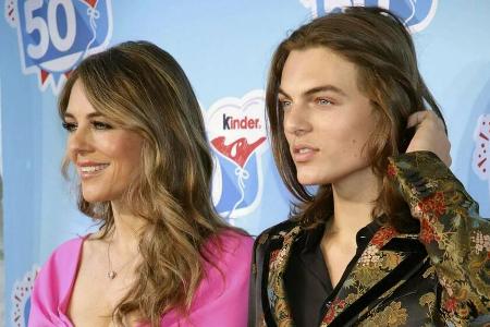 Liz Hurley und Damian Hurley bei einer Veranstaltung. Liz Hurley und Damian Hurley bei einer Veranstaltung.