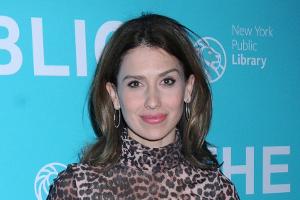 Der Countdown läuft: Hilaria Baldwin zeigt ihren großen Babybauch