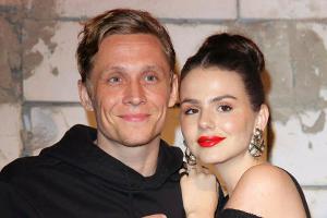 Matthias Schweighöfer kann mit Ruby O. Fee über "alles" reden