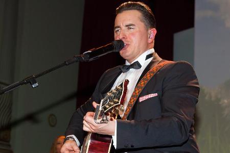 Andreas Gabalier will sich von Kritikern nicht unterkriegen lassen. Andreas Gabalier will sich von Kritikern nicht unterkriegen lassen.