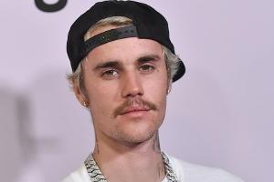 Justin Bieber will mit Krankenhaus-Chor einen Weihnachtshit landen