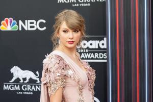 Taylor Swift spendet jeweils 13.000 Dollar an zwei Mütter