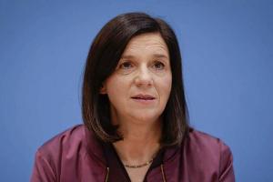 Katrin Göring-Eckardt ist "positiv auf Covid-19 getestet worden"