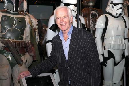 Jeremy Bulloch ist im Alter von 75 Jahren gestorben. Jeremy Bulloch ist im Alter von 75 Jahren gestorben.