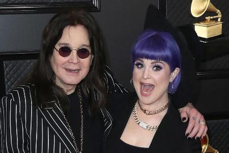 Musiker Ozzy Osbourne und seine Tochter, Kelly Osbourne, bei einer Veranstaltung Musiker Ozzy Osbourne und seine Tochter, Kelly Osbourne, bei einer Veranstaltung