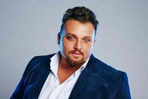 "Big Brother": Menowin Fröhlich zieht erneut in den Container