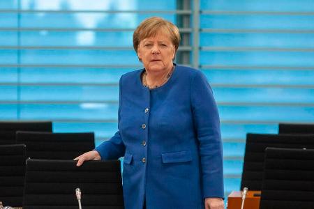 Angela Merkel befindet sich seit Sonntagabend in häuslicher Quarantäne Angela Merkel befindet sich seit Sonntagabend in häuslicher Quarantäne