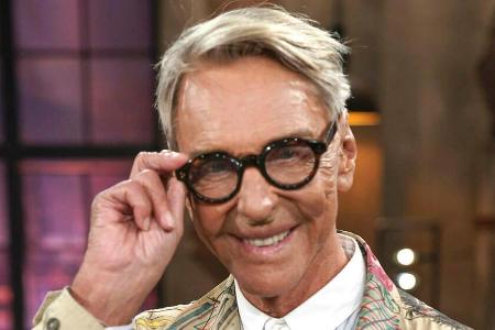 Stardesigner Wolfgang Joop hat im Laufe der Jahre einen Richtungswechsel eingeschlagen Stardesigner Wolfgang Joop hat im Laufe der Jahre einen Richtungswechsel eingeschlagen