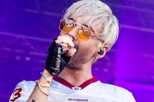 Bill Kaulitz zieht für seine Follower blank