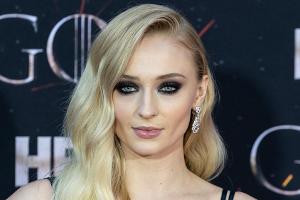 Dieses Hochzeits-Outfit bereut Sophie Turner bis heute