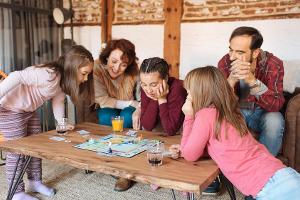 Fünf Brettspiel-Klassiker für die ganze Familie