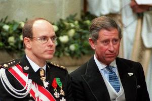 Coronavirus: Hat sich Prinz Charles bei Albert von Monaco angesteckt?
