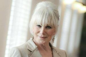 "Das Traumschiff": Linda Evans spielt eine "vermögende Passagierin"
