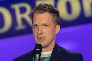 Oliver Pocher: Jetzt knöpft er sich Sarah Harrison vor