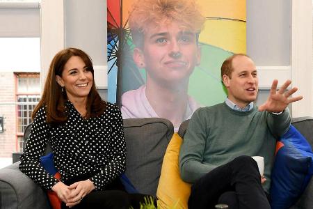 Herzogin Kate und Prinz William besuchen Herzogin Kate und Prinz William besuchen