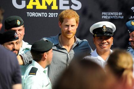 Prinz Harry (m.) bei den Invictus Games in Toronto im Jahr 2017 Prinz Harry (m.) bei den Invictus Games in Toronto im Jahr 2017