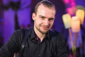 "9 Tage wach": Deshalb spielt Eric Stehfest im Film nicht sich selbst
