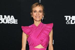 In Pink und Hellblau! Diane Kruger stiehlt allen die Show